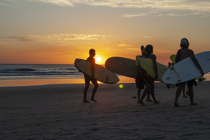 Shared Shuttle Arenal to Guanacaste - Photo 1 of 8